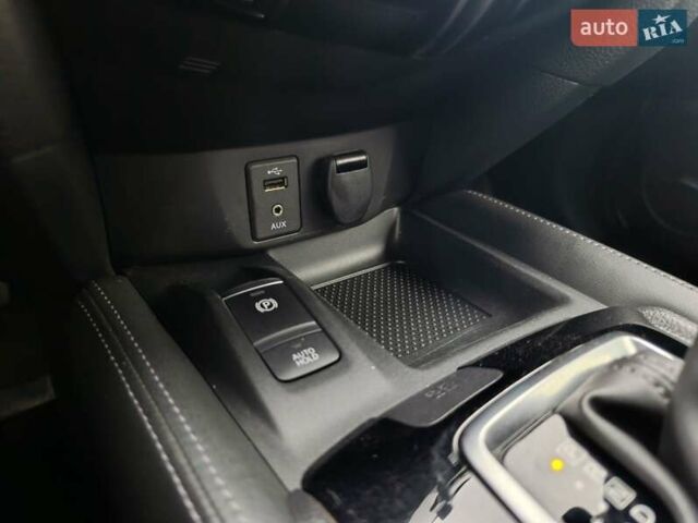 Синій Ніссан ІксТрейл, об'ємом двигуна 2.49 л та пробігом 93 тис. км за 18500 $, фото 17 на Automoto.ua