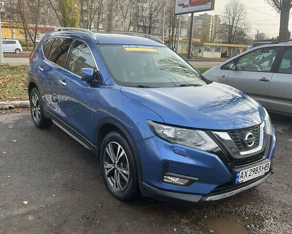 Синій Ніссан ІксТрейл, об'ємом двигуна 1.6 л та пробігом 137 тис. км за 20000 $, фото 3 на Automoto.ua