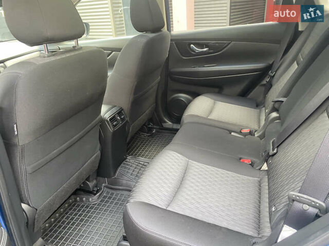 Синий Ниссан ИксТрейл, объемом двигателя 1.6 л и пробегом 84 тыс. км за 17600 $, фото 22 на Automoto.ua