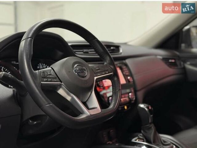 Синий Ниссан ИксТрейл, объемом двигателя 2 л и пробегом 78 тыс. км за 19000 $, фото 5 на Automoto.ua