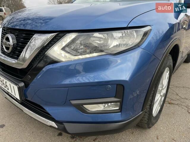 Синий Ниссан ИксТрейл, объемом двигателя 1.6 л и пробегом 118 тыс. км за 17700 $, фото 16 на Automoto.ua