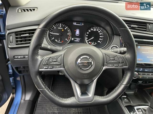 Синий Ниссан ИксТрейл, объемом двигателя 1.6 л и пробегом 118 тыс. км за 17700 $, фото 28 на Automoto.ua
