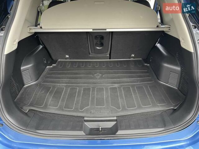 Синий Ниссан ИксТрейл, объемом двигателя 1.6 л и пробегом 118 тыс. км за 17700 $, фото 52 на Automoto.ua