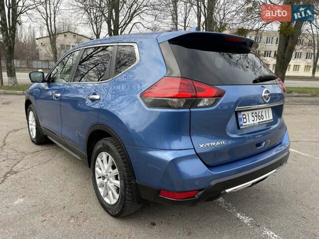 Синий Ниссан ИксТрейл, объемом двигателя 1.6 л и пробегом 118 тыс. км за 17700 $, фото 5 на Automoto.ua
