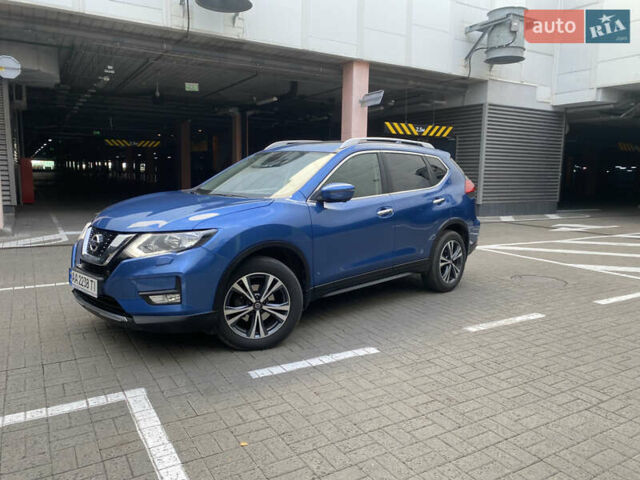 Синий Ниссан ИксТрейл, объемом двигателя 1.6 л и пробегом 84 тыс. км за 17600 $, фото 2 на Automoto.ua