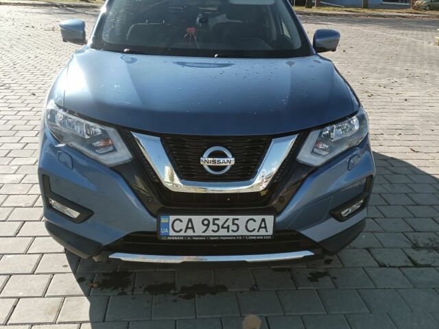 Синий Ниссан ИксТрейл, объемом двигателя 2.5 л и пробегом 93 тыс. км за 17999 $, фото 2 на Automoto.ua