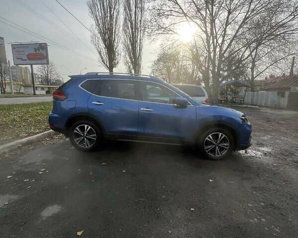 Синій Ніссан ІксТрейл, об'ємом двигуна 1.6 л та пробігом 137 тис. км за 20000 $, фото 2 на Automoto.ua