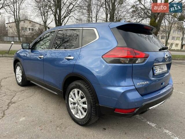 Синий Ниссан ИксТрейл, объемом двигателя 1.6 л и пробегом 118 тыс. км за 17700 $, фото 4 на Automoto.ua