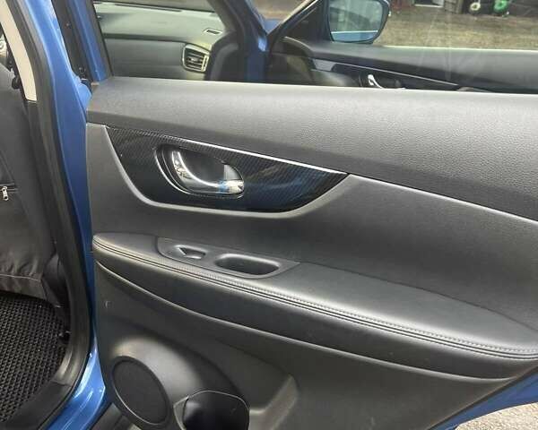 Синій Ніссан ІксТрейл, об'ємом двигуна 1.6 л та пробігом 137 тис. км за 20000 $, фото 11 на Automoto.ua