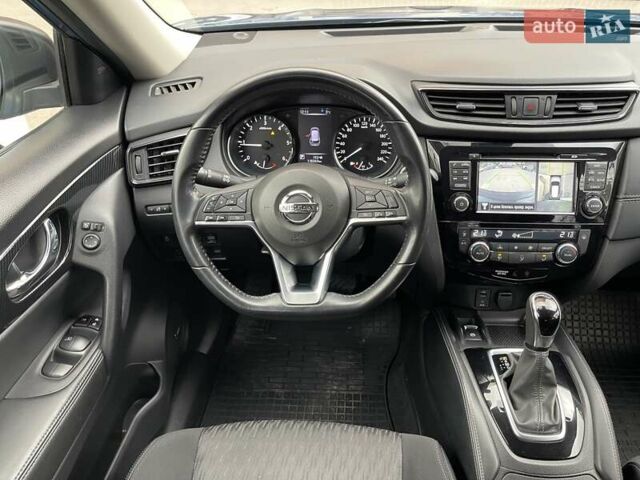 Синий Ниссан ИксТрейл, объемом двигателя 1.6 л и пробегом 118 тыс. км за 17700 $, фото 26 на Automoto.ua