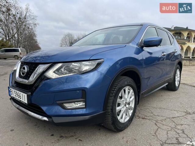 Синий Ниссан ИксТрейл, объемом двигателя 1.6 л и пробегом 118 тыс. км за 17700 $, фото 1 на Automoto.ua