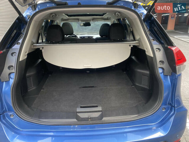 Синий Ниссан ИксТрейл, объемом двигателя 1.6 л и пробегом 84 тыс. км за 17600 $, фото 21 на Automoto.ua