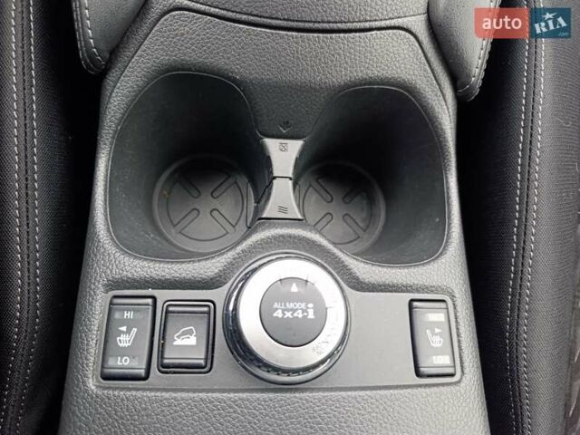 Синій Ніссан ІксТрейл, об'ємом двигуна 2.49 л та пробігом 93 тис. км за 18500 $, фото 22 на Automoto.ua