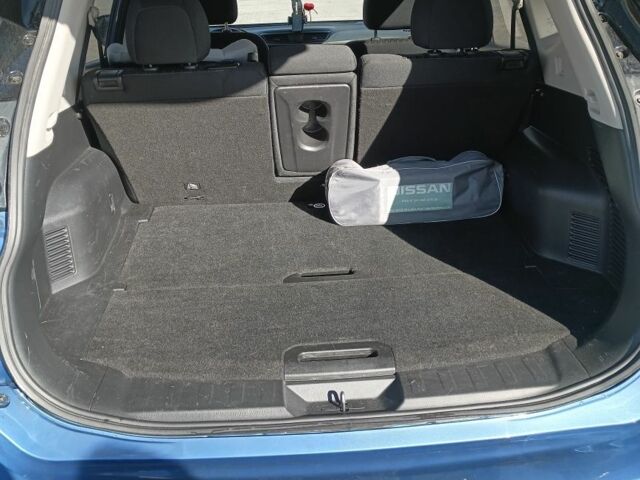 Синий Ниссан ИксТрейл, объемом двигателя 2.5 л и пробегом 93 тыс. км за 17999 $, фото 12 на Automoto.ua