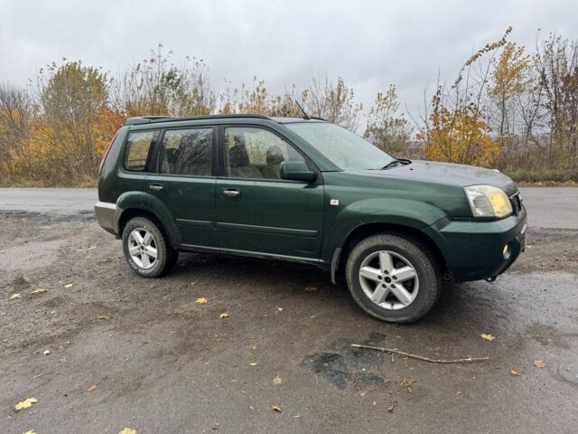 Зеленый Ниссан ИксТрейл, объемом двигателя 2.2 л и пробегом 270 тыс. км за 3400 $, фото 6 на Automoto.ua