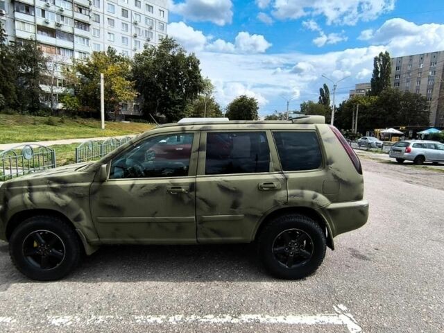 Зеленый Ниссан ИксТрейл, объемом двигателя 2.2 л и пробегом 399 тыс. км за 4000 $, фото 3 на Automoto.ua