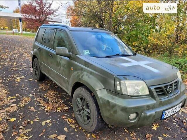 Зелений Ніссан ІксТрейл, об'ємом двигуна 2.2 л та пробігом 310 тис. км за 5000 $, фото 7 на Automoto.ua