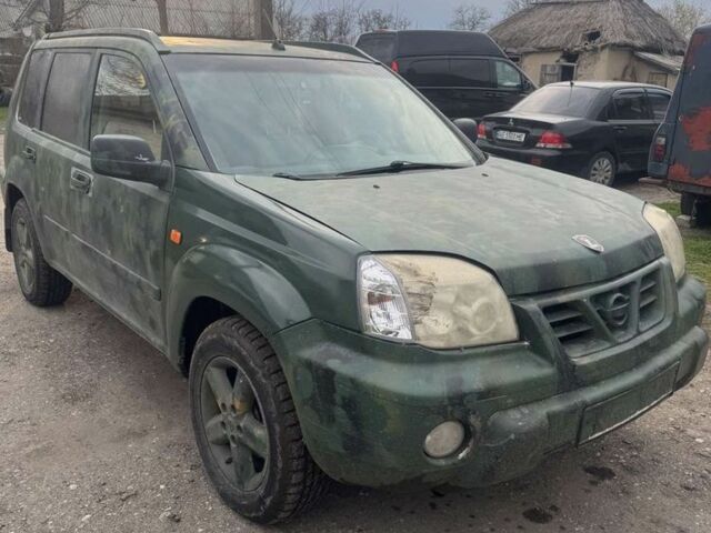 Зеленый Ниссан ИксТрейл, объемом двигателя 2.2 л и пробегом 10 тыс. км за 1674 $, фото 2 на Automoto.ua