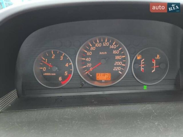 Зелений Ніссан ІксТрейл, об'ємом двигуна 2.18 л та пробігом 372 тис. км за 6100 $, фото 10 на Automoto.ua