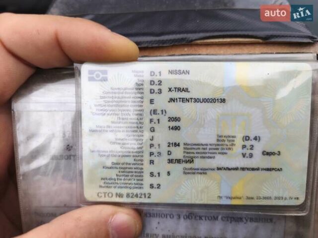 Зелений Ніссан ІксТрейл, об'ємом двигуна 2.18 л та пробігом 372 тис. км за 6100 $, фото 14 на Automoto.ua