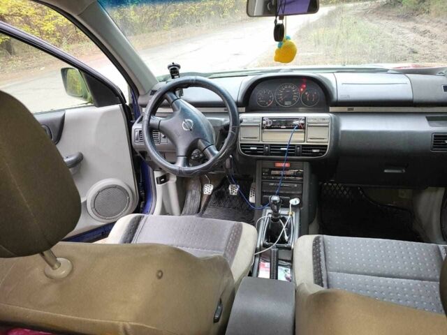 Зеленый Ниссан ИксТрейл, объемом двигателя 2.2 л и пробегом 236 тыс. км за 3096 $, фото 2 на Automoto.ua