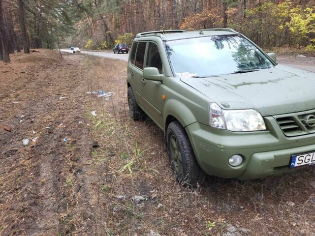 Зеленый Ниссан ИксТрейл, объемом двигателя 2.2 л и пробегом 236 тыс. км за 3096 $, фото 1 на Automoto.ua