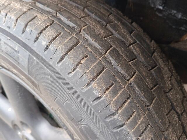 Зеленый Ниссан ИксТрейл, объемом двигателя 2.2 л и пробегом 267 тыс. км за 2951 $, фото 5 на Automoto.ua