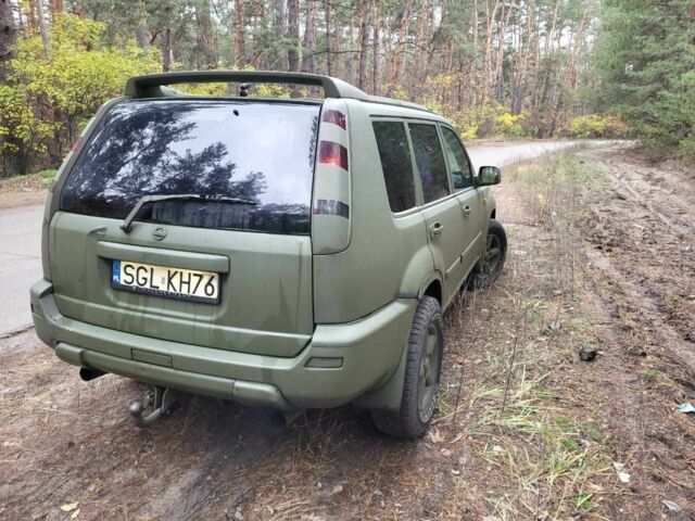 Зеленый Ниссан ИксТрейл, объемом двигателя 2.2 л и пробегом 236 тыс. км за 3096 $, фото 7 на Automoto.ua