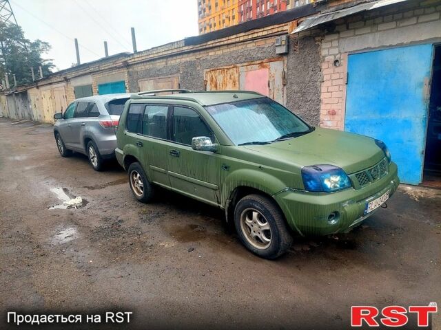Зеленый Ниссан ИксТрейл, объемом двигателя 2.2 л и пробегом 320 тыс. км за 2450 $, фото 1 на Automoto.ua