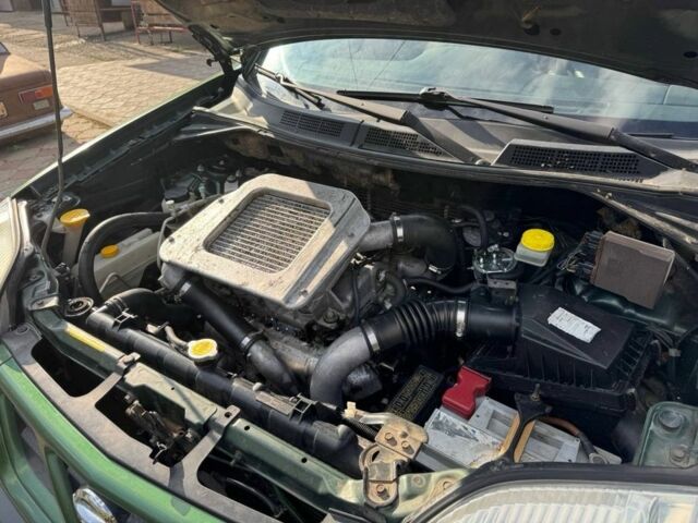 Зеленый Ниссан ИксТрейл, объемом двигателя 2.2 л и пробегом 300 тыс. км за 2999 $, фото 14 на Automoto.ua