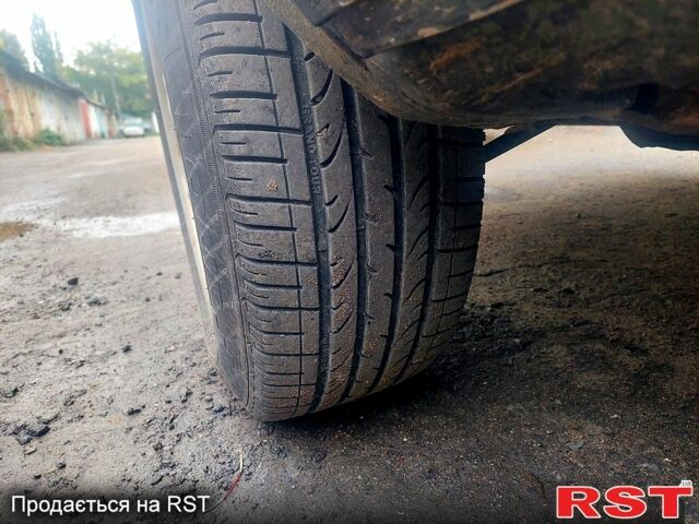 Зеленый Ниссан ИксТрейл, объемом двигателя 2.2 л и пробегом 320 тыс. км за 2450 $, фото 6 на Automoto.ua