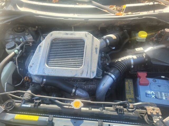 Зеленый Ниссан ИксТрейл, объемом двигателя 2 л и пробегом 230 тыс. км за 3350 $, фото 4 на Automoto.ua