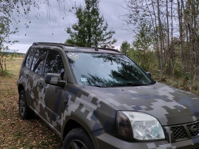 Зеленый Ниссан ИксТрейл, объемом двигателя 2.2 л и пробегом 280 тыс. км за 3000 $, фото 10 на Automoto.ua