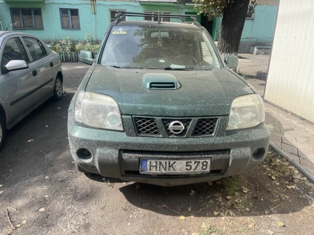 Зеленый Ниссан ИксТрейл, объемом двигателя 0 л и пробегом 265 тыс. км за 2800 $, фото 4 на Automoto.ua