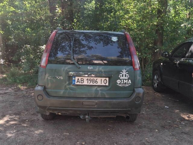 Зелений Ніссан ІксТрейл, об'ємом двигуна 2.2 л та пробігом 400 тис. км за 3000 $, фото 4 на Automoto.ua