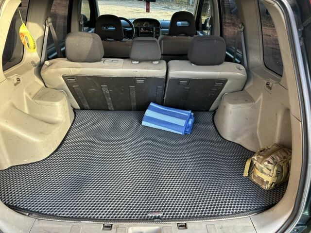 Зеленый Ниссан ИксТрейл, объемом двигателя 2.2 л и пробегом 394 тыс. км за 4700 $, фото 11 на Automoto.ua