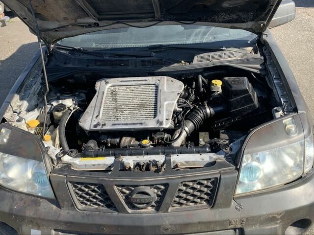 Зелений Ніссан ІксТрейл, об'ємом двигуна 2.2 л та пробігом 336 тис. км за 1455 $, фото 1 на Automoto.ua