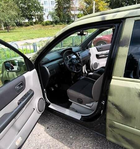 Зеленый Ниссан ИксТрейл, объемом двигателя 0 л и пробегом 399 тыс. км за 4000 $, фото 7 на Automoto.ua