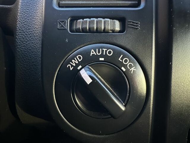 Зеленый Ниссан ИксТрейл, объемом двигателя 2.2 л и пробегом 394 тыс. км за 4700 $, фото 18 на Automoto.ua