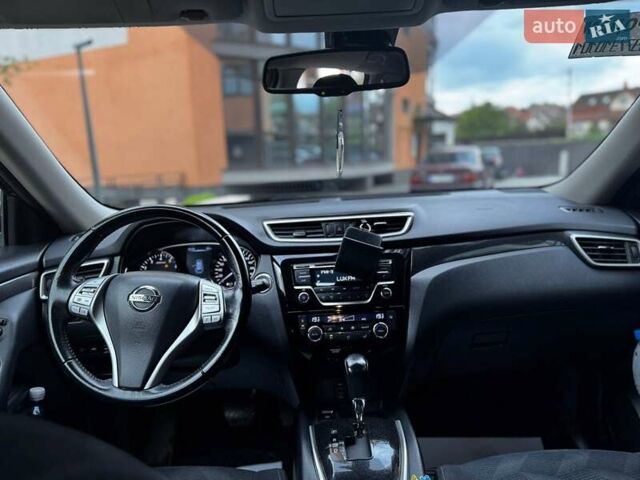Зелений Ніссан ІксТрейл, об'ємом двигуна 2 л та пробігом 70 тис. км за 14999 $, фото 46 на Automoto.ua