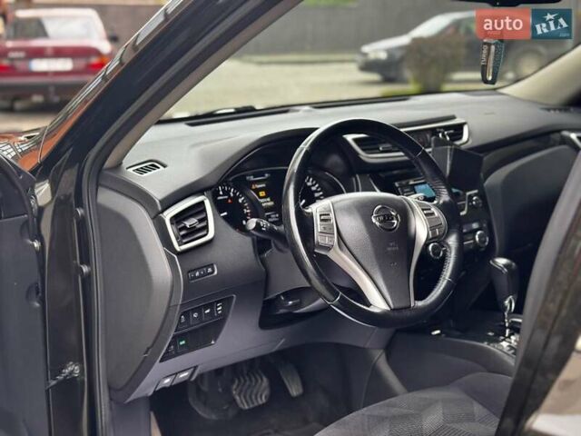 Зелений Ніссан ІксТрейл, об'ємом двигуна 2 л та пробігом 70 тис. км за 14999 $, фото 41 на Automoto.ua