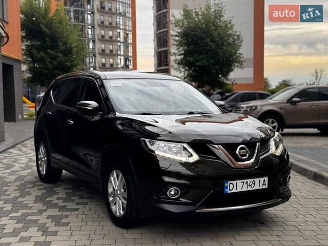 Зелений Ніссан ІксТрейл, об'ємом двигуна 2 л та пробігом 70 тис. км за 14999 $, фото 7 на Automoto.ua