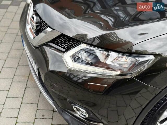 Зелений Ніссан ІксТрейл, об'ємом двигуна 2 л та пробігом 70 тис. км за 14999 $, фото 24 на Automoto.ua