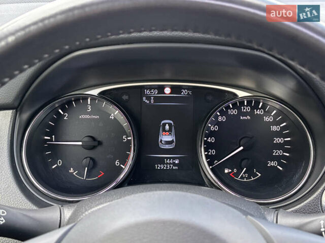 Зелений Ніссан ІксТрейл, об'ємом двигуна 1.6 л та пробігом 129 тис. км за 15900 $, фото 24 на Automoto.ua
