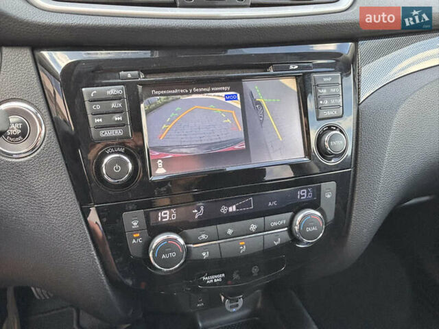 Зелений Ніссан ІксТрейл, об'ємом двигуна 1.6 л та пробігом 129 тис. км за 15900 $, фото 27 на Automoto.ua