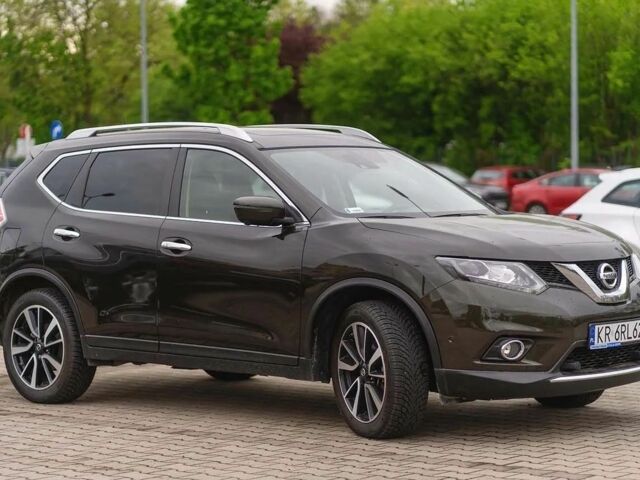 Зеленый Ниссан ИксТрейл, объемом двигателя 1.6 л и пробегом 80 тыс. км за 9900 $, фото 4 на Automoto.ua