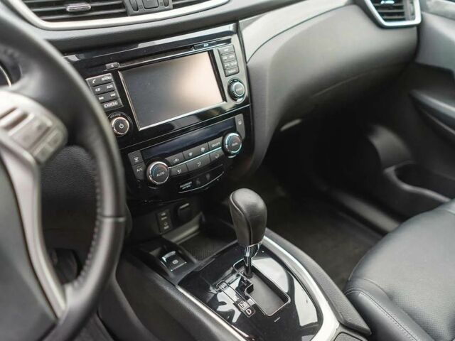 Зеленый Ниссан ИксТрейл, объемом двигателя 1.6 л и пробегом 80 тыс. км за 9900 $, фото 22 на Automoto.ua