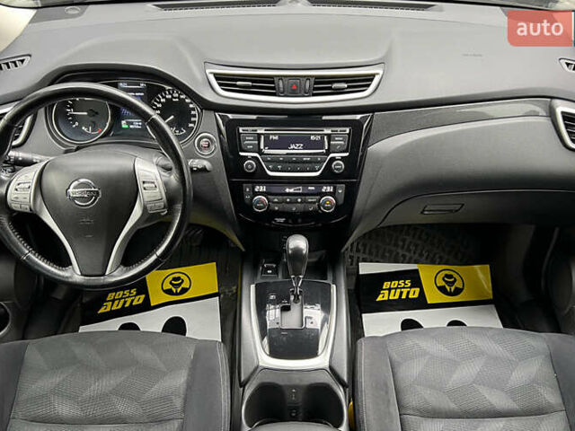 Зелений Ніссан ІксТрейл, об'ємом двигуна 1.6 л та пробігом 99 тис. км за 16500 $, фото 10 на Automoto.ua