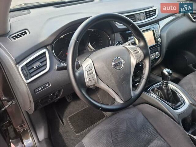Зеленый Ниссан ИксТрейл, объемом двигателя 1.6 л и пробегом 239 тыс. км за 16300 $, фото 19 на Automoto.ua
