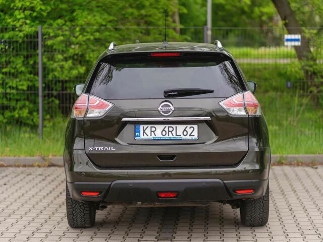 Зеленый Ниссан ИксТрейл, объемом двигателя 1.6 л и пробегом 80 тыс. км за 9900 $, фото 10 на Automoto.ua